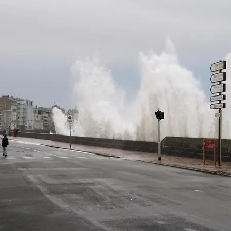 Le Petit Ernest, Proche Plage Et Vieille Ville * Saint-Malo
